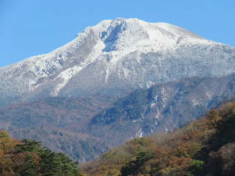 日光白根山