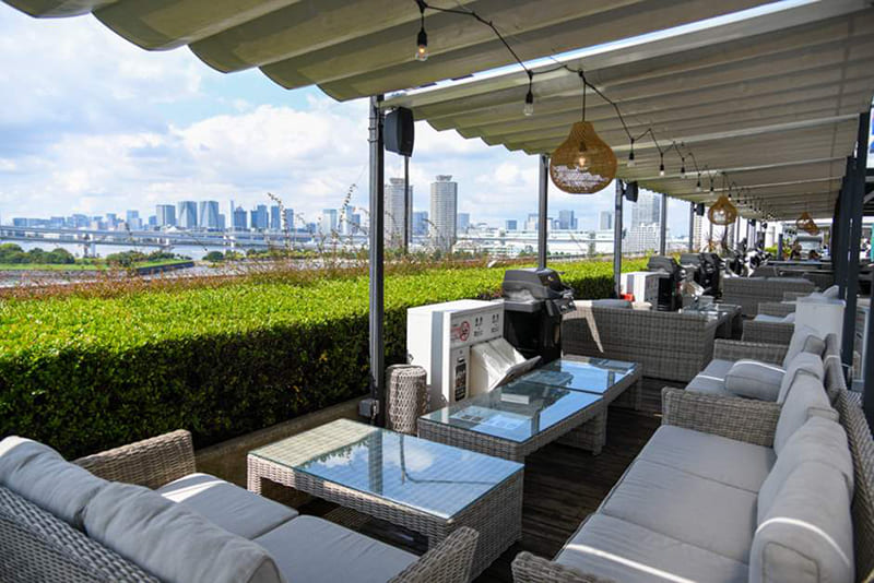 THE BBQ BEACH in AQUA CITY ODAIBA