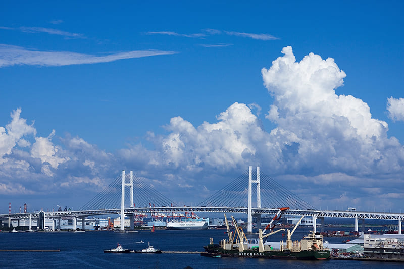 横濱港