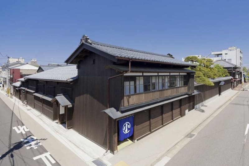 Former Ozawa Family Residence