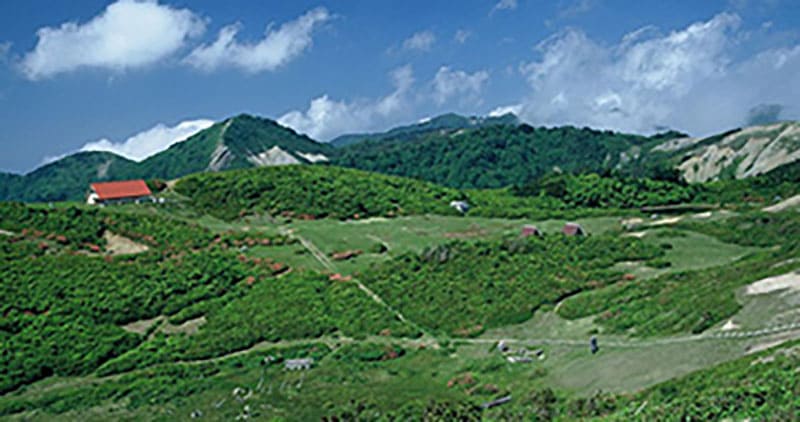 Osado Mountains