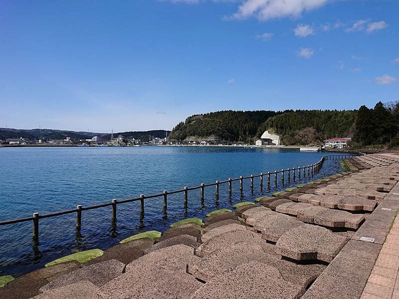 穴水町