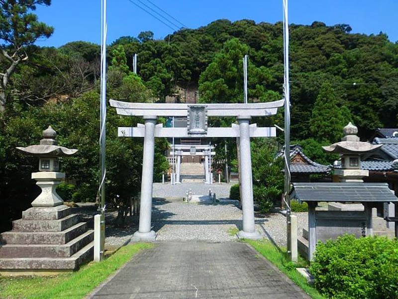 宇波西神社