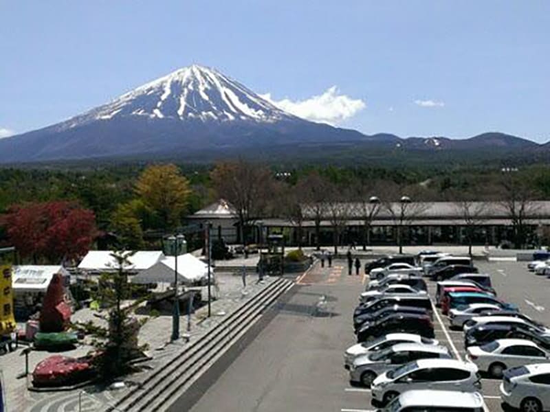 Michi-no-Eki Narusawa