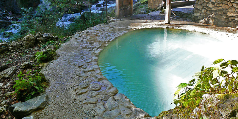 Shirahone Onsen