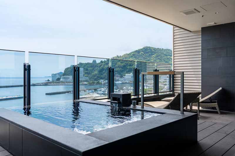 Atami Pearl Star Hotel