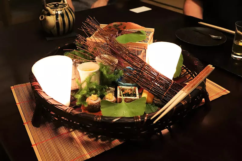 鄙茅餐厅