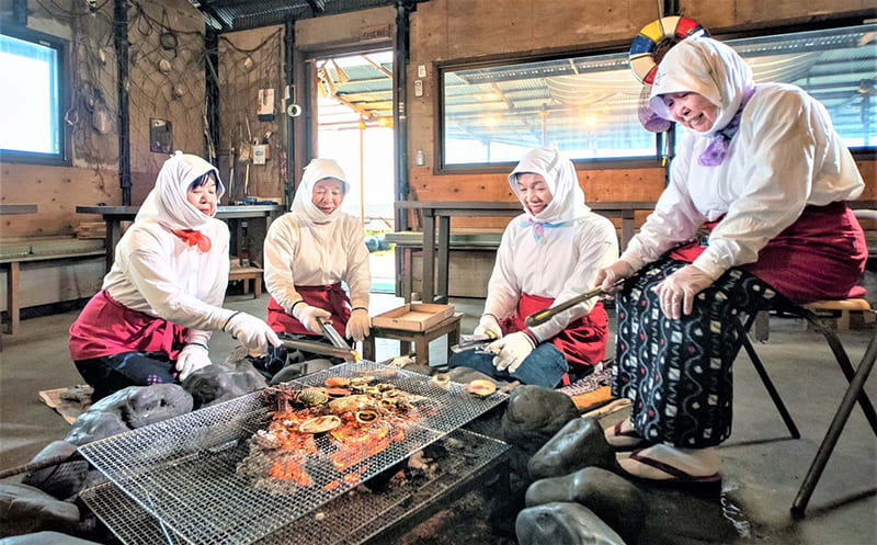 海女小屋 はちまんかまど