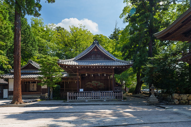 日牟禮八幡宮