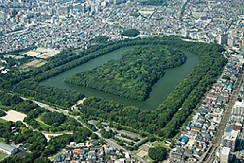 กลุ่มสุสานโบราณโมะซุ-ฟุรุอิจิ