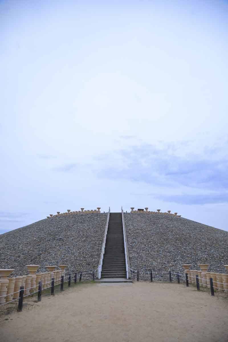 Goshikizuka Kofun