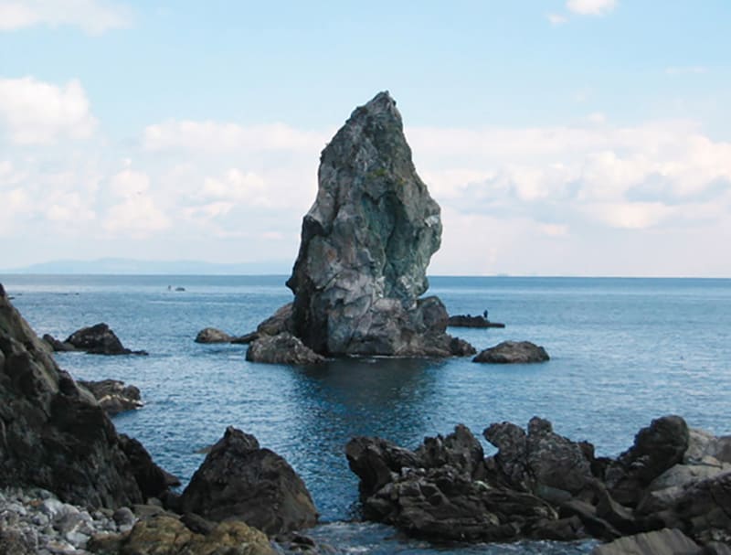 上立神岩