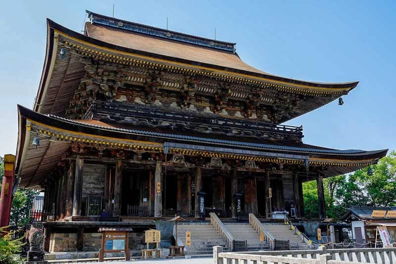 総本山金峯山寺