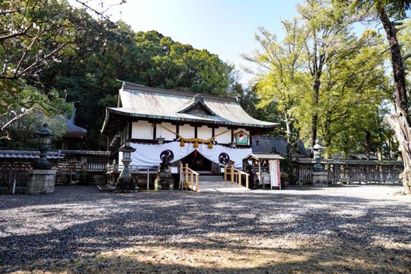 鬪雞神社