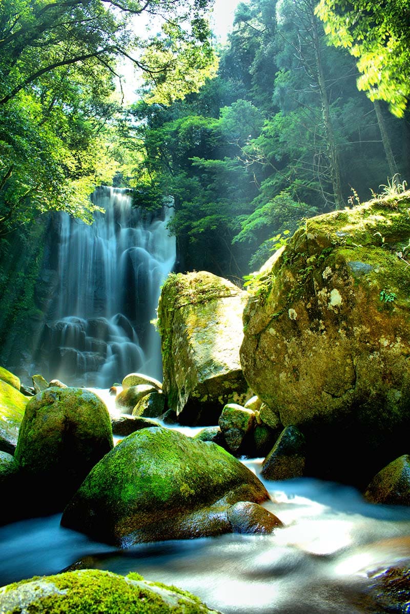 Kuwanoki-no-taki Falls