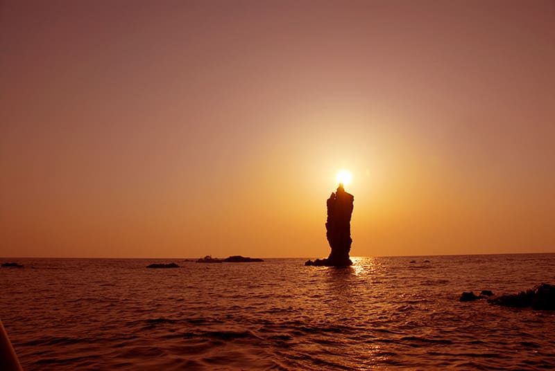 Candle Island