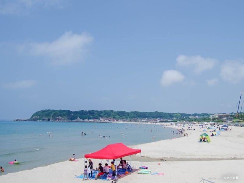 Kokufu Beach
