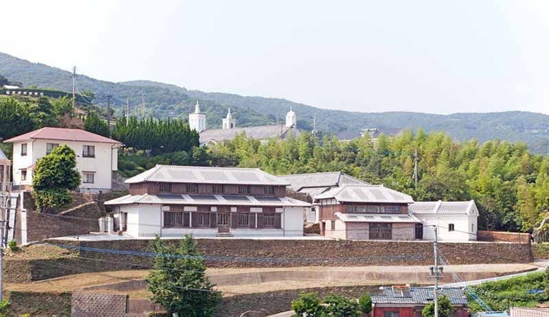 Former Shitsu Aid Center