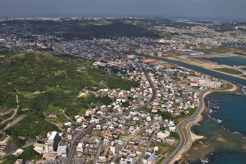 Yonabaru Town